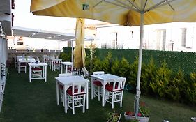 Alacati Lucky Angel Hotel